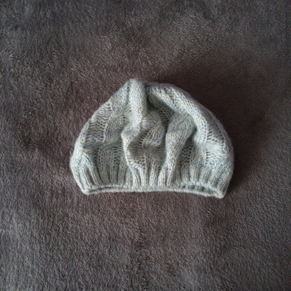 Light Blue Beanie - Picture 1 of 3